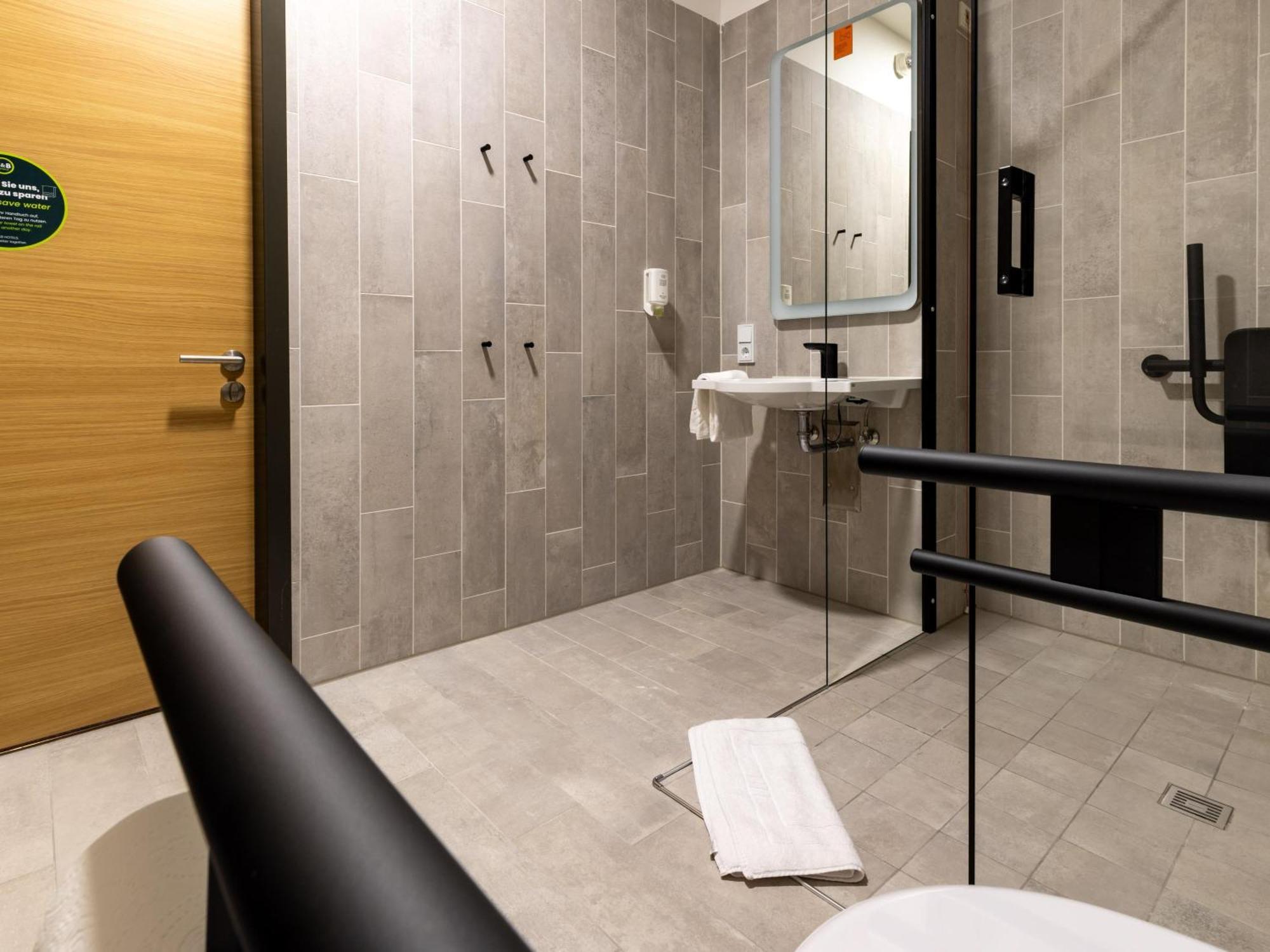 B&B Hotel Idar-Oberstein Esterno foto
